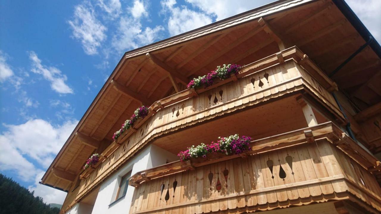 Buttererhof-Apartments Fulpmes Exteriér fotografie